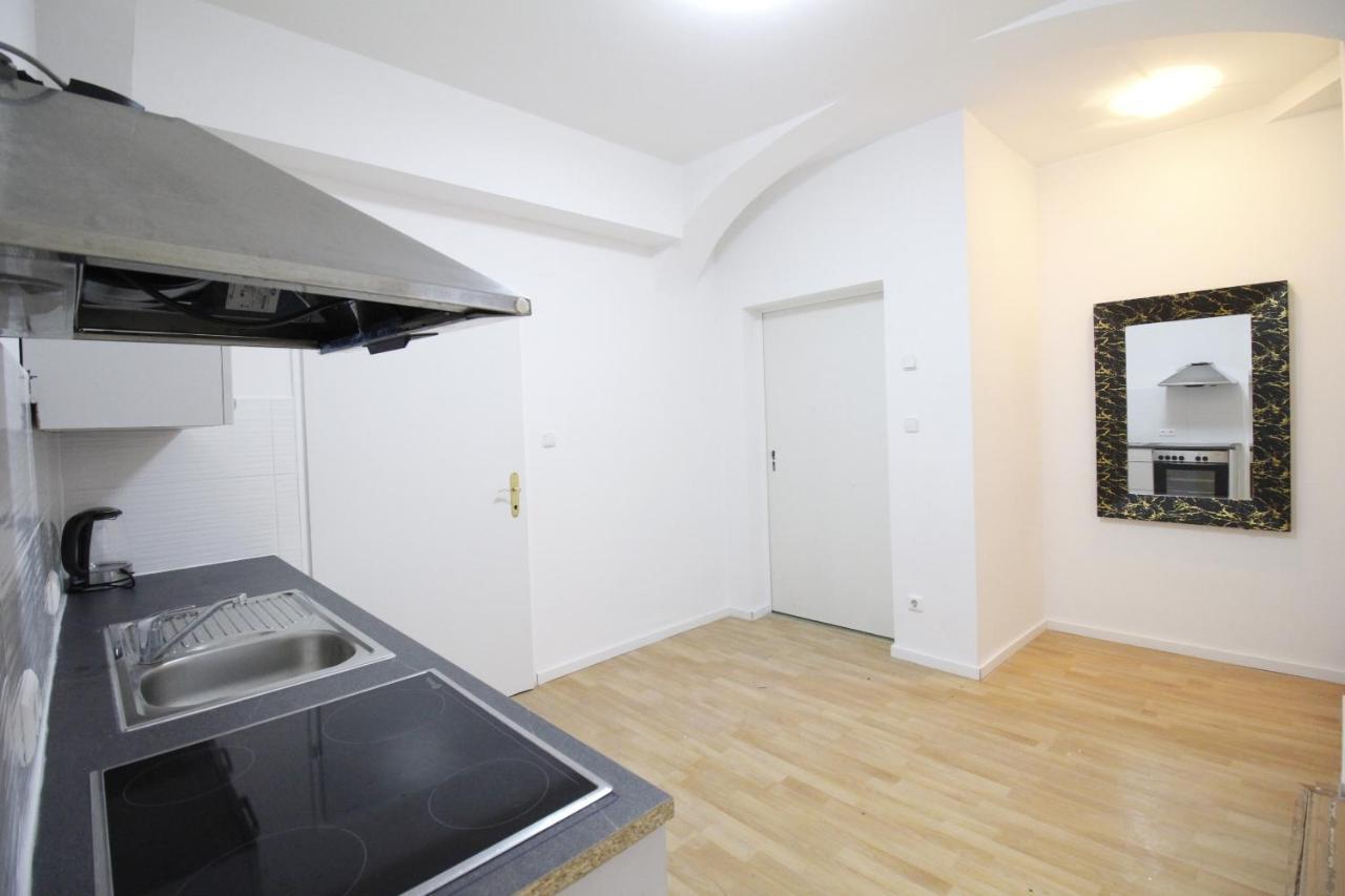 Comfort Triple Room Th 비엔나 외부 사진