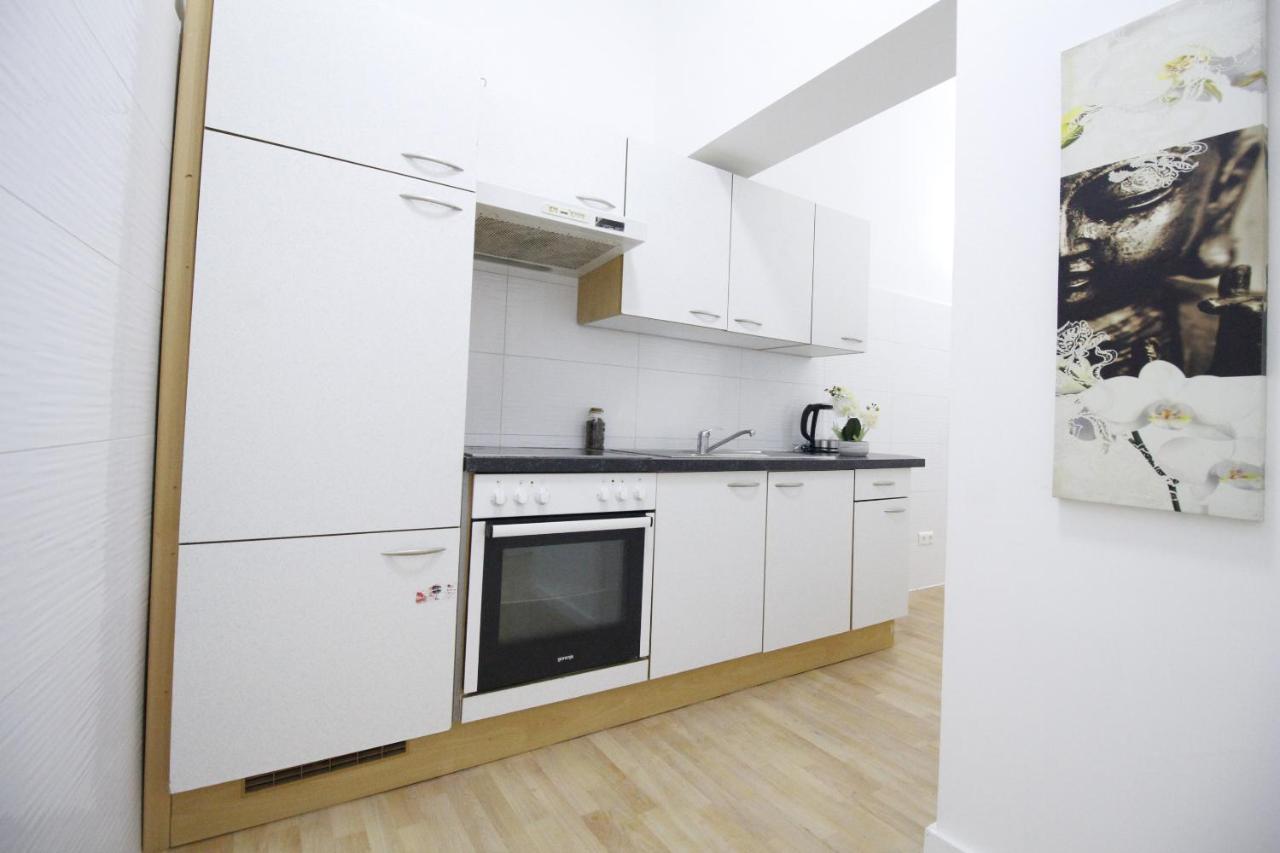 Comfort Triple Room Th 비엔나 외부 사진